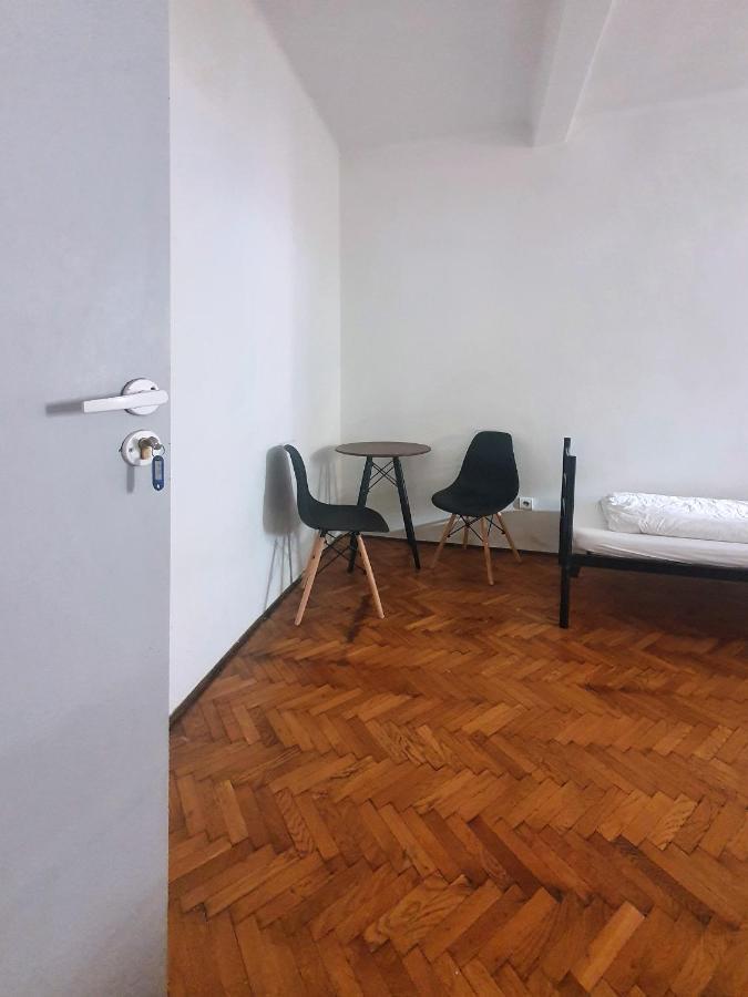 Albergue Viki Kazimierz Cracovia Exterior foto